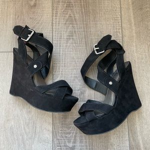 G by Guess Velvet Wedges in Black Size 8.5
